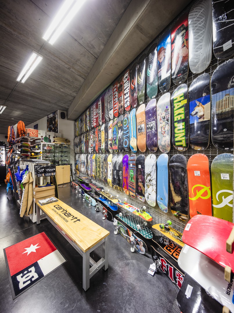 Proportioneel raket ongeduldig Skate shop met verkoop en onderhoud van skateboard en accessoires | SZone  Lokeren